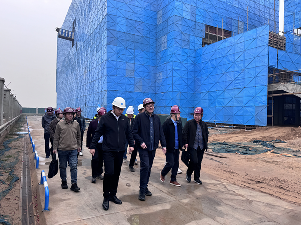 鄭州市建設(shè)投資集團有限公司黨委委員、紀委書記張煉帶隊調(diào)研六十七高項目建設(shè)